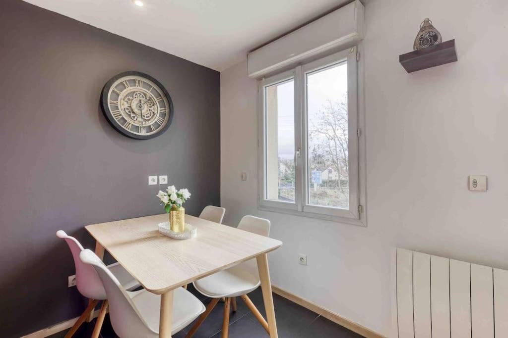 *lefamiliale*procheparis Jo 2024 Apartment