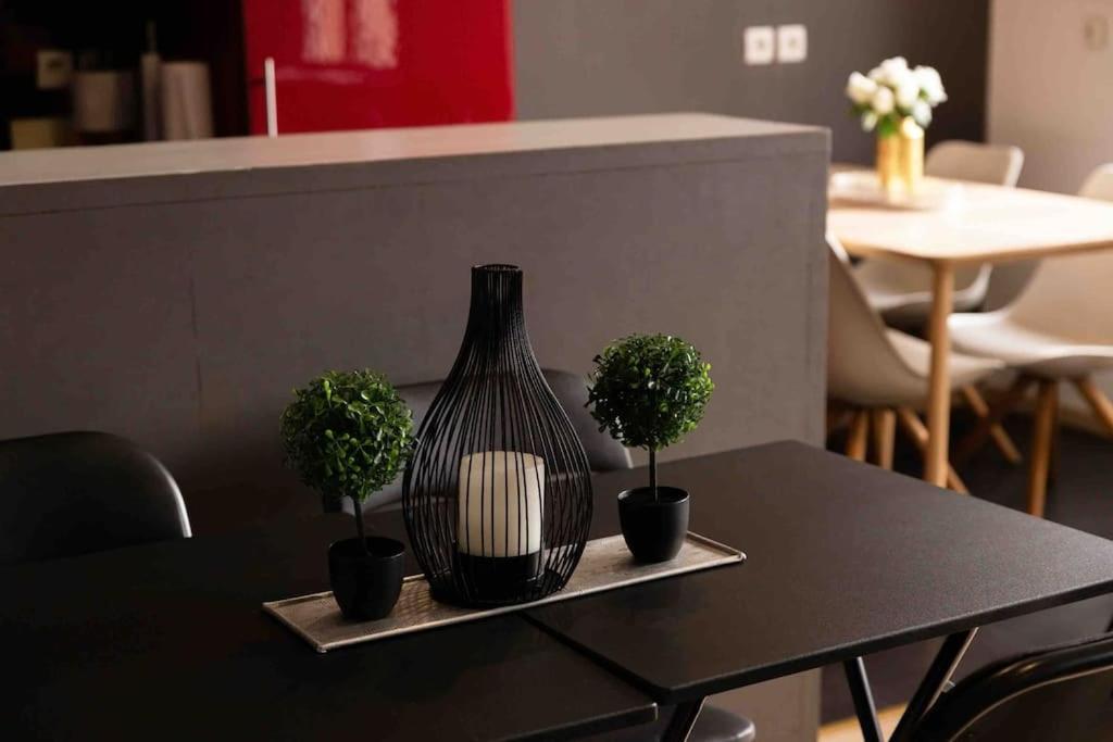 *lefamiliale*procheparis Jo 2024 Apartment